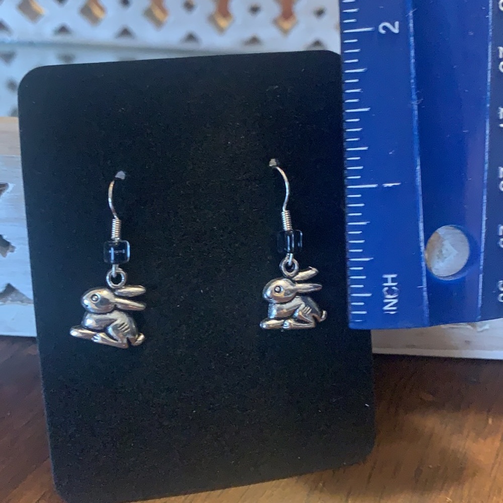 Bunny Rabbit Earrings - Picture 3 of 3